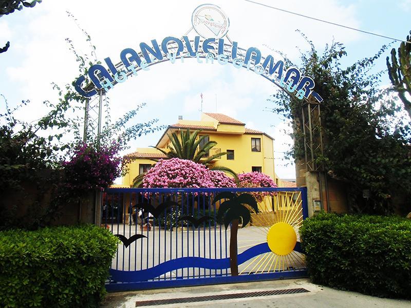 Villaggio Hotel Club Calanovellamare Piraino Exterior foto